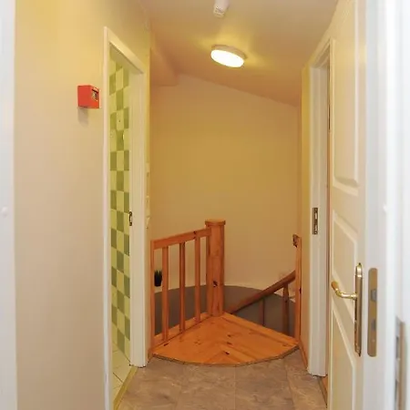 Tour-group Apartment-1